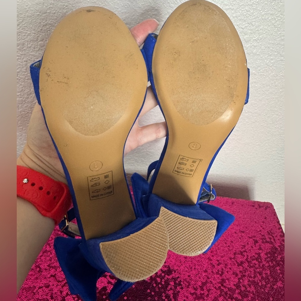 FASHION NOVA 💙 Royal Blue Suede Bow Ankle-Strap Block Heels (Women’s Size 8) - Picture 8 of 11